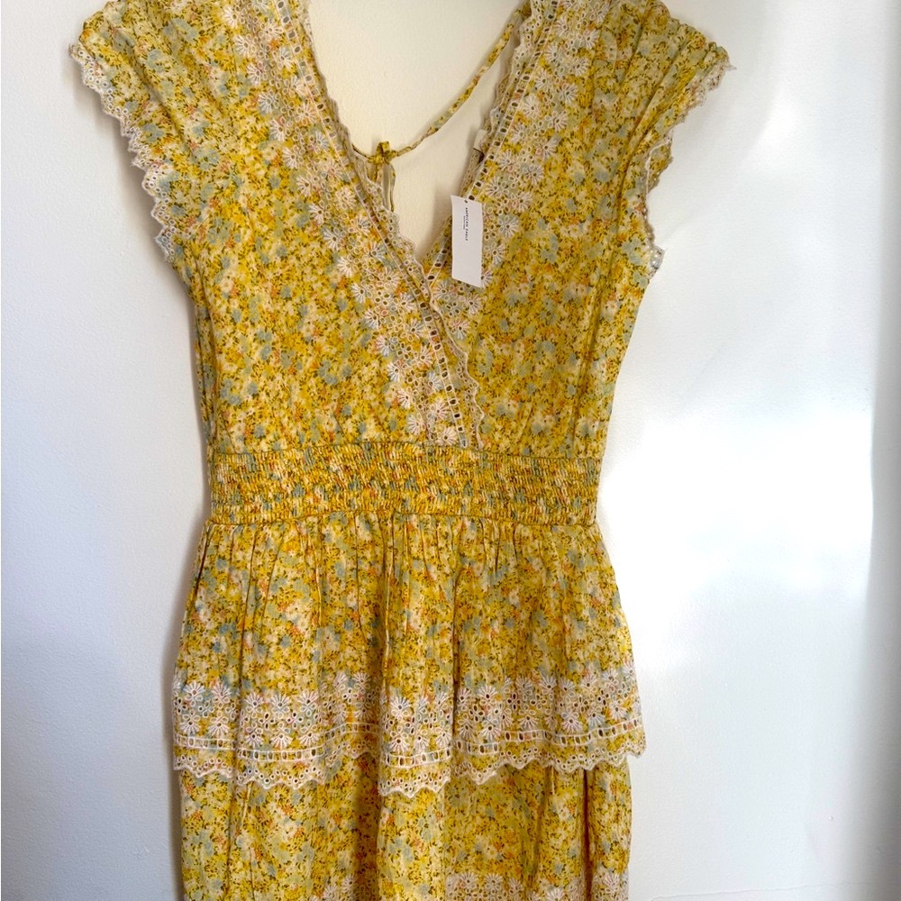 American Eagle Floral Yellow Dress with Lace Trim 🌻